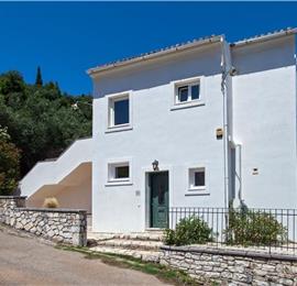 3 bedroom villa with heated pool in Kassiopi, Corfu, sleeps 6